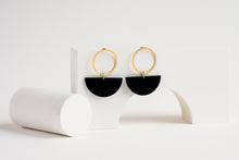 Load image into Gallery viewer, Luna Earring Black